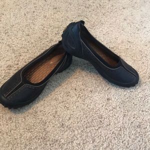 Privo black leather flat